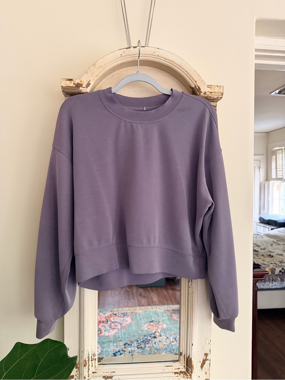 (2) lululemon athletica Cropped Softstreme Crew both size 6 - Picture 2 of 10